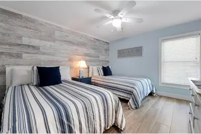 607 North Point Drive, Holmes Beach, FL 34217 - Photo 35