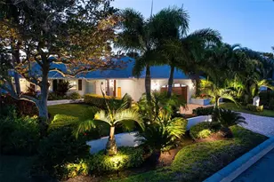 607 North Point Dr, Holmes Beach, FL 34217 - Photo 65