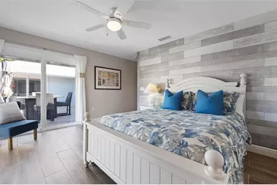 607 North Point Drive, Holmes Beach, FL 34217 - Photo 33