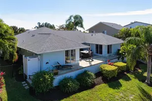 607 North Point Dr, Holmes Beach, FL 34217 - Photo 73