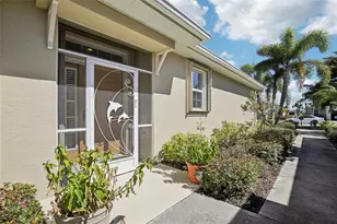 293 Capulet Dr, Venice, FL 34292 - Photo 5