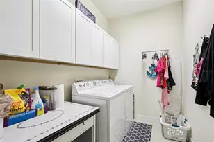 293 Capulet Dr, Venice, FL 34292 - Photo 27