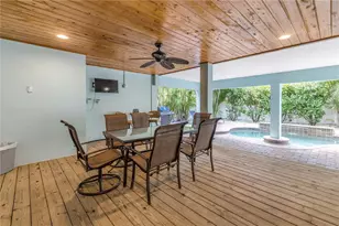 105 4th St S, Bradenton Beach, FL 34217 - Photo 43