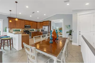 105 4th Street S, Bradenton Beach, FL 34217 - Photo 31