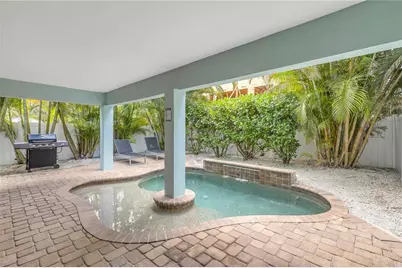 105 4th Street S, Bradenton Beach, FL 34217 - Photo 45