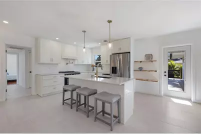 4715 7th Avenue W, Bradenton, FL 34209 - Photo 5