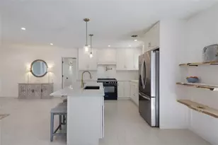 4715 7th Ave W, Bradenton, FL 34209 - Photo 9