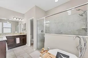 9123 Raes Creek Pl, Palmetto, FL 34221 - Photo 21