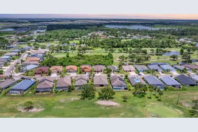 9123 Raes Creek Place, Palmetto, FL 34221 - Photo 5