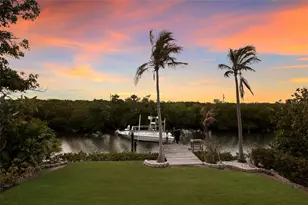 115 Burns Rd, Terra Ceia, FL 34250 - Photo 3