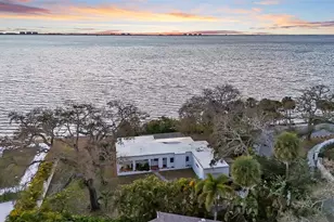 820 Indian Beach Dr, Sarasota, FL 34234 - Photo 1