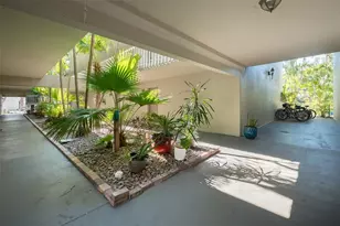 3360 S Osprey Ave, Sarasota, FL 34239 - Photo 25