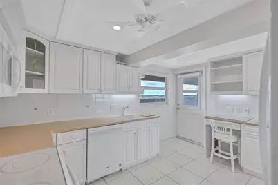 6140 Midnight Pass Road #904, Sarasota, FL 34242 - Photo 35
