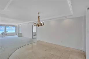 6140 Midnight Pass Rd, Sarasota, FL 34242 - Photo 17