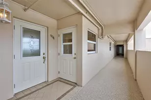 6140 Midnight Pass Rd, Sarasota, FL 34242 - Photo 3