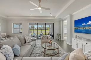 18020 Cresswind Ter, Bradenton, FL 34211 - Photo 5