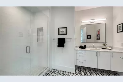 540 N Tamiami Trail #1004, Sarasota, FL 34236 - Photo 23