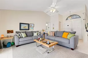 5836 Helen Way, Sarasota, FL 34243 - Photo 3