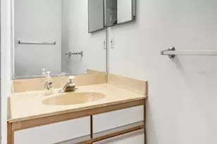 2409 Avenue B, Bradenton Beach, FL 34217 - Photo 43