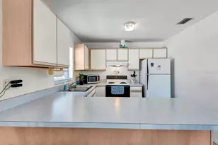 2409 Avenue B, Bradenton Beach, FL 34217 - Photo 17