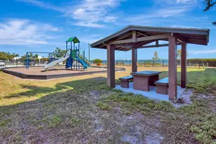 2409 Avenue B, Bradenton Beach, FL 34217 - Photo 55