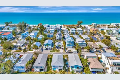 2409 Avenue B, Bradenton Beach, FL 34217 - Photo 3