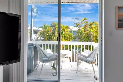 2409 Avenue B, Bradenton Beach, FL 34217 - Photo 35