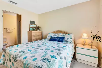 2409 Avenue B, Bradenton Beach, FL 34217 - Photo 23