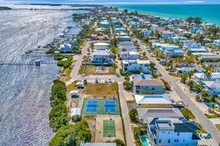 2409 Avenue B, Bradenton Beach, FL 34217 - Photo 13