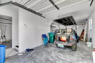 2409 Avenue B, Bradenton Beach, FL 34217 - Photo 45