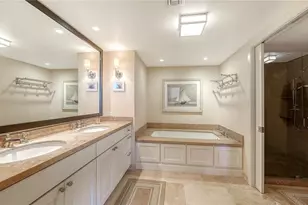 1211 Gulf of Mexico Dr, Longboat Key, FL 34228 - Photo 25