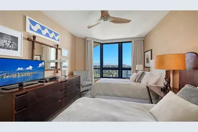 1211 Gulf Of Mexico Drive #610, Longboat Key, FL 34228 - Photo 27