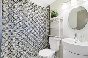 5320 Moeller Ave, Sarasota, FL 34233 - Photo 11