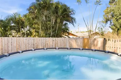 5320 Moeller Avenue, Sarasota, FL 34233 - Photo 23