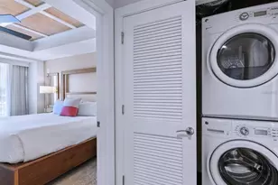 5325 Marina Dr, Bradenton Beach, FL 34217 - Photo 11