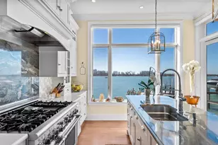 3740 Bayou Louise Ln, Sarasota, FL 34242 - Photo 15