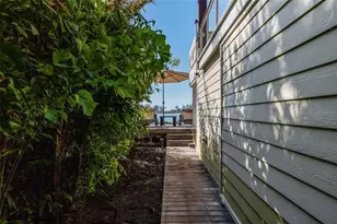 3740 Bayou Louise Ln, Sarasota, FL 34242 - Photo 85