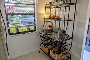 2808 60th Ave W, Bradenton, FL 34207 - Photo 3