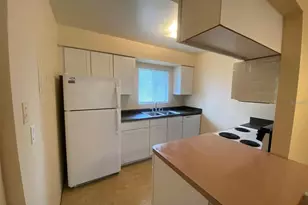 2621 Pine Lake Terrace, Sarasota, FL 34237 - Photo 7