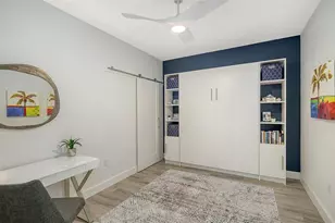1800 Benjamin Franklin Dr, Sarasota, FL 34236 - Photo 27