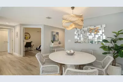 1800 Benjamin Franklin Drive #B708, Sarasota, FL 34236 - Photo 13