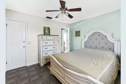 1260 Lakeside Drive, Venice, FL 34293 - Photo 31