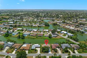 1260 Lakeside Dr, Venice, FL 34293 - Photo 47