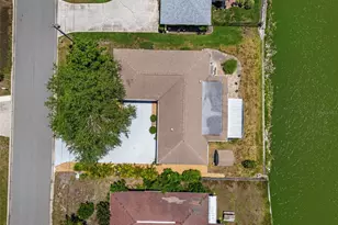 1260 Lakeside Dr, Venice, FL 34293 - Photo 39