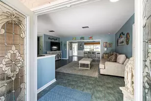 1260 Lakeside Dr, Venice, FL 34293 - Photo 7