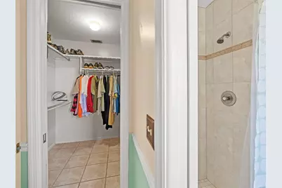 1260 Lakeside Drive, Venice, FL 34293 - Photo 11