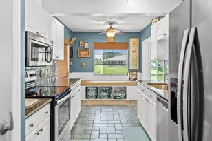 1260 Lakeside Dr, Venice, FL 34293 - Photo 15