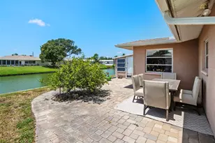 1260 Lakeside Dr, Venice, FL 34293 - Photo 37