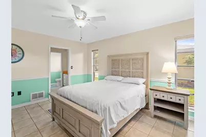 1260 Lakeside Drive, Venice, FL 34293 - Photo 9