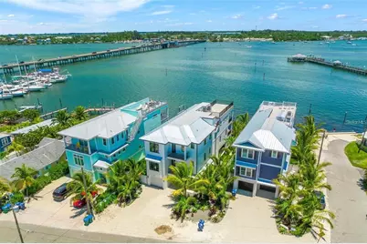 203 Bay Drive N, Bradenton Beach, FL 34217 - Photo 5